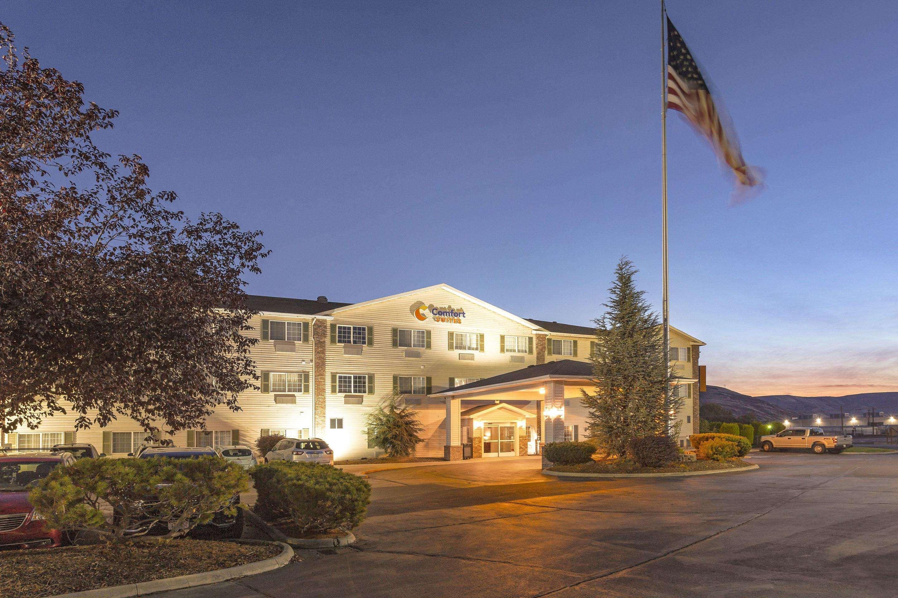 Comfort Suites Якіма Екстер'єр фото