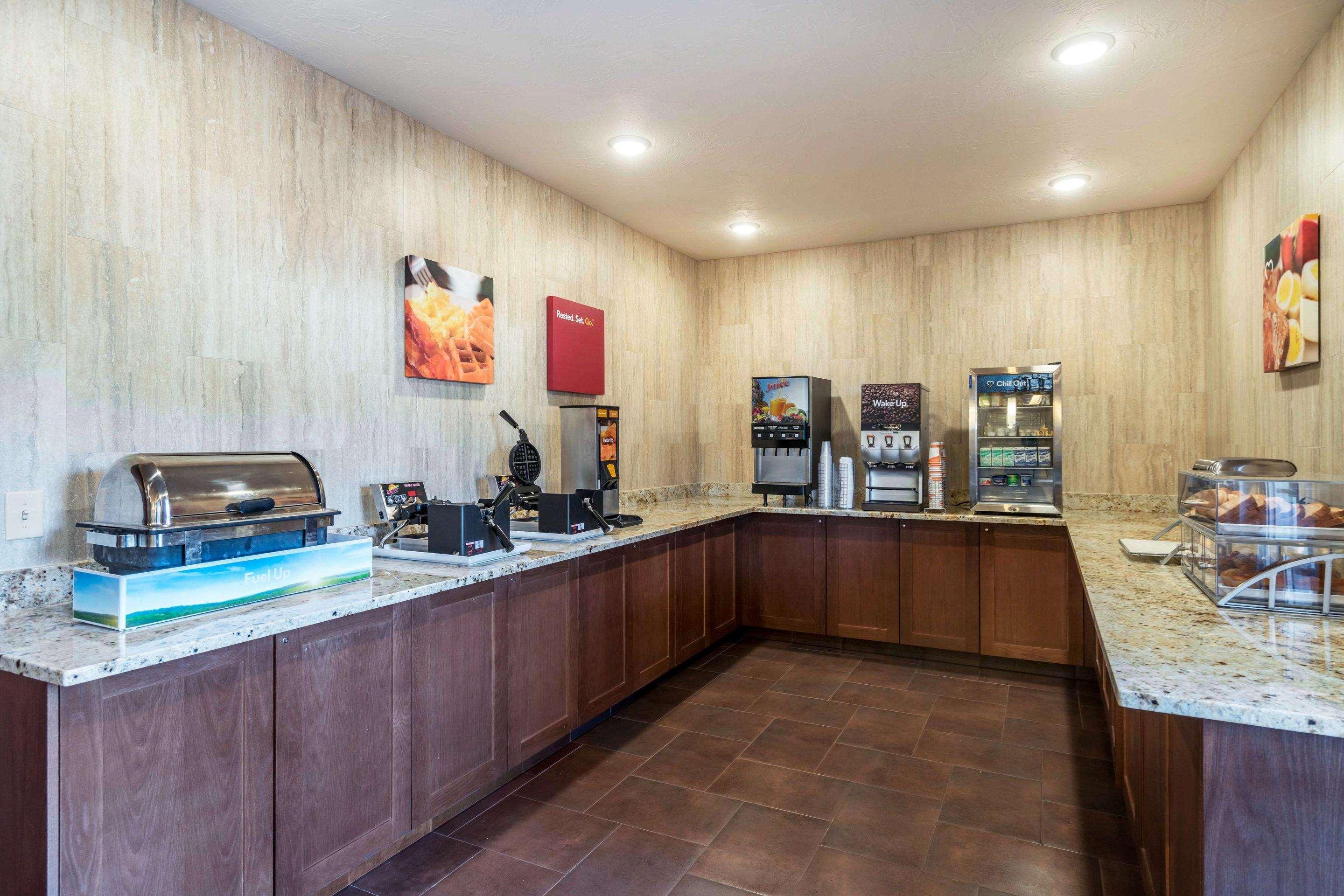 Comfort Suites Якіма Екстер'єр фото