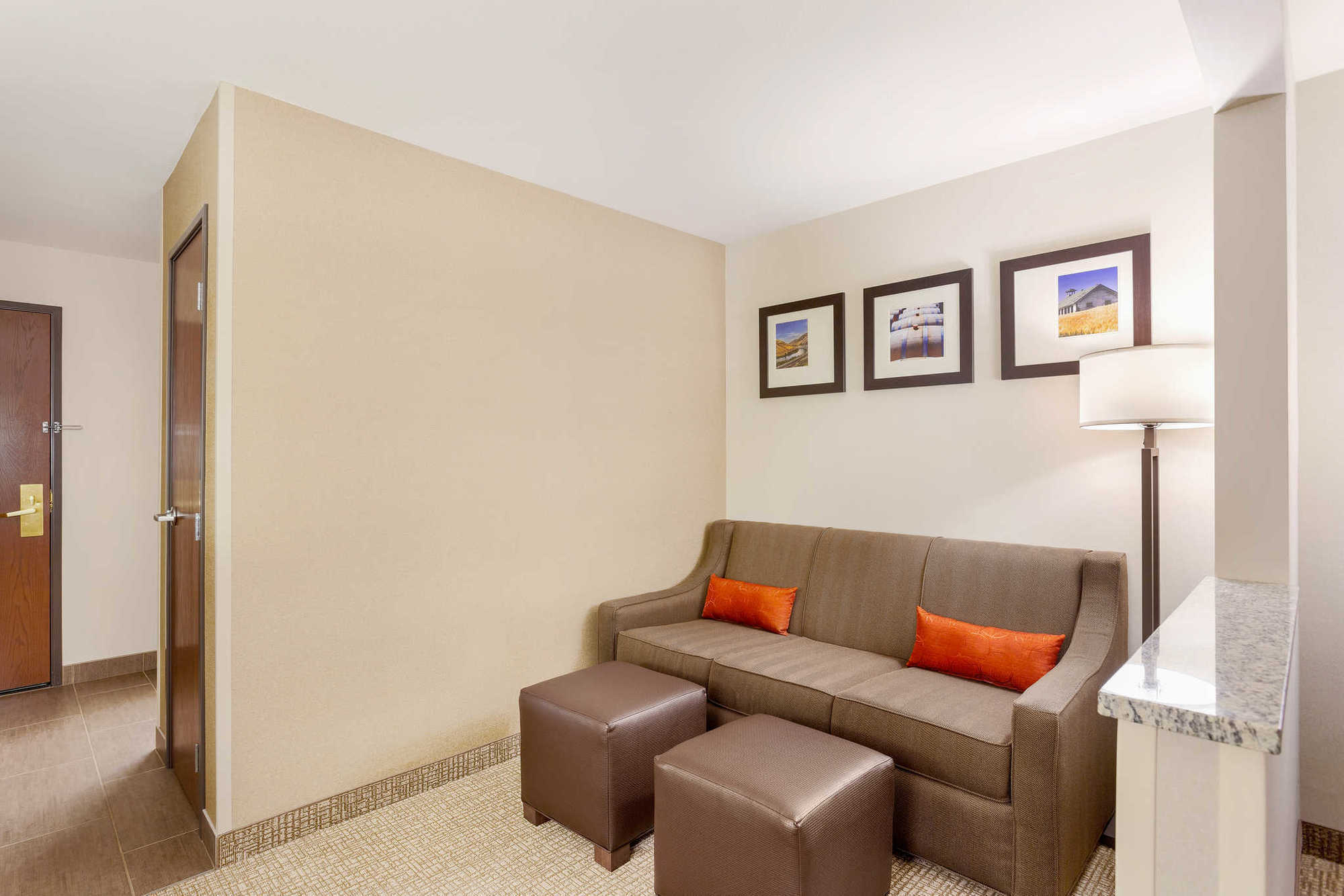 Comfort Suites Якіма Номер фото